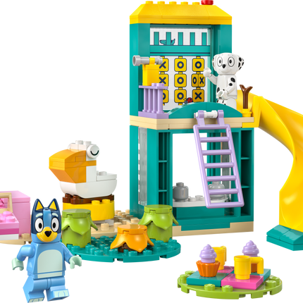 DIVERSIÓN EN EL PARQUE DE JUEGOS CON BLUEY Y CLOEY