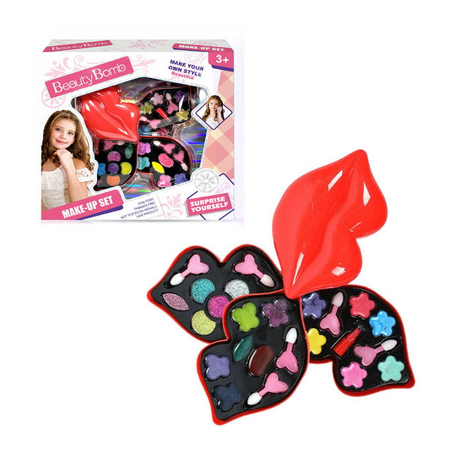 MAQUILLAJE CON BRILLOS FORMA LABIOS