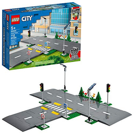 LEGO City Road Plates 60304 - Juego de juguetes de construcción, con semáforos, árboles, ladrillos que brillan en la oscuridad, juegos combinados de la serie City, gran regalo para niños, niños y niñas a partir de 5 años