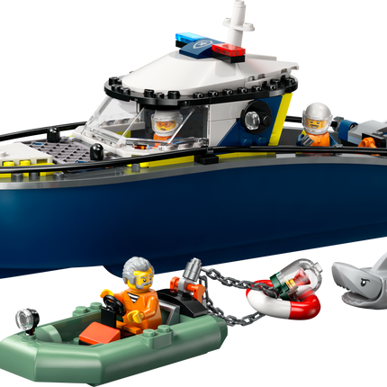PERSECUCIÓN EN BARCO DE POLICÍA