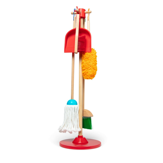 MyD LETS PLAY HOUSE! DUST, SWEEP y MOP