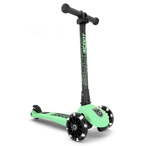 Scoot and Ride Scooter Highwaykick 3 LED Kiwi
