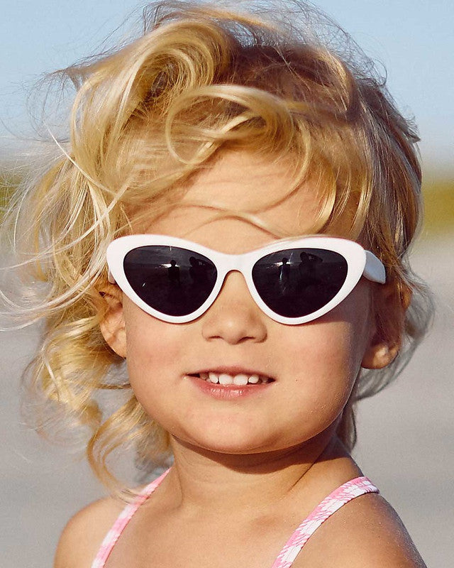 LENTES DE SOL CON PROTECCION UV BABIATORS Babiators¨ Cat-Eye Wicked White (0-2) 6+