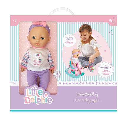 Muñeca de 29 cm con extremidades de vinilo .
Incluye mecedora de unicornio y sonajero