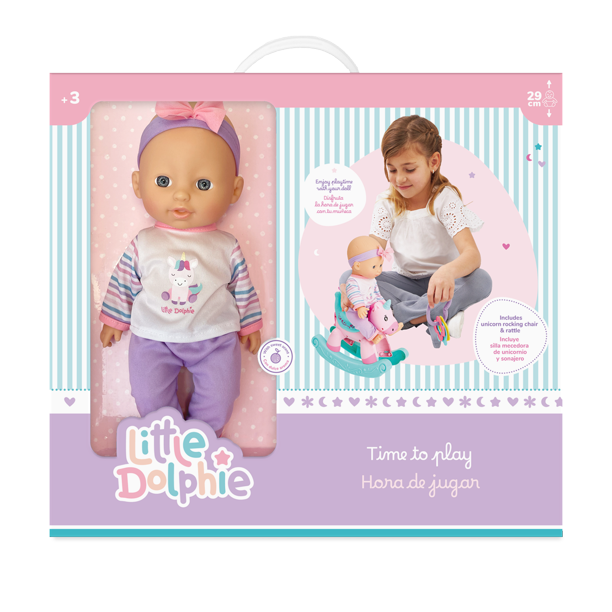 Muñeca de 29 cm con extremidades de vinilo .
Incluye mecedora de unicornio y sonajero