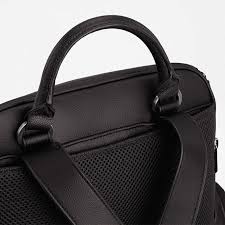 Mochila Maternal Essential Bag Caviar Nuna