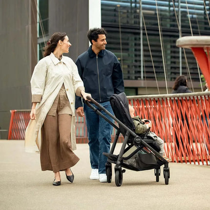 Coche de Paseo swiv™ Caviar Nuna